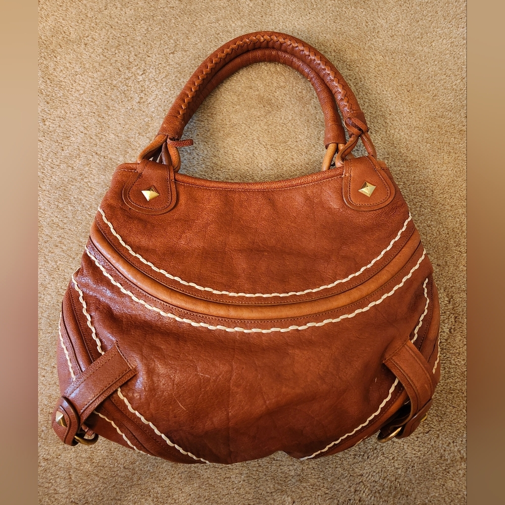 Tre Vero Leather Derby Bag